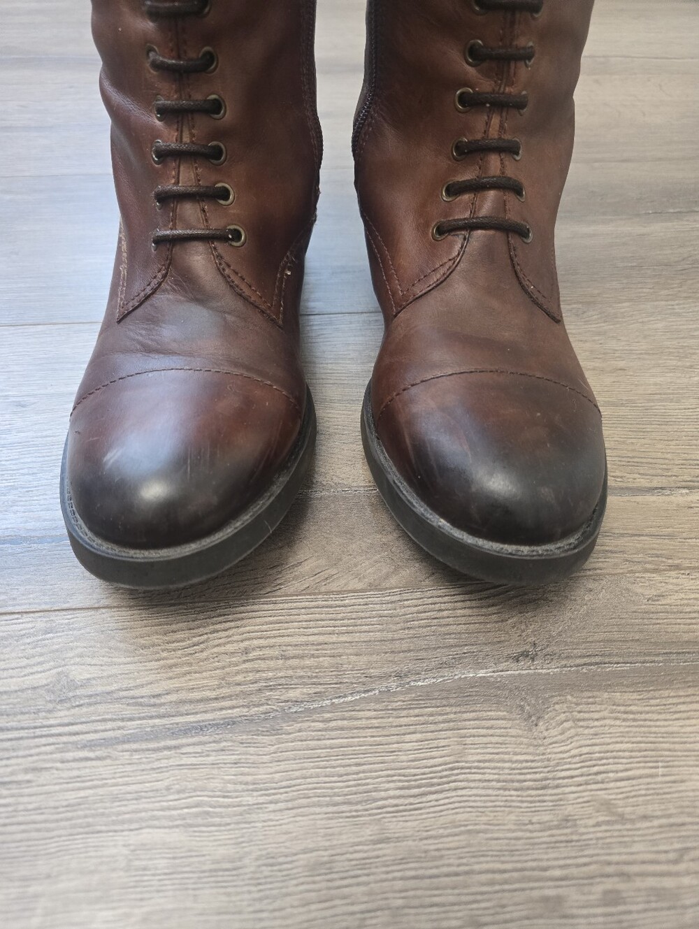 Vince Camuto Fenton Riding Boots Distressed Finish Lace Up Buckles Sz 7 - Picture 5 of 14